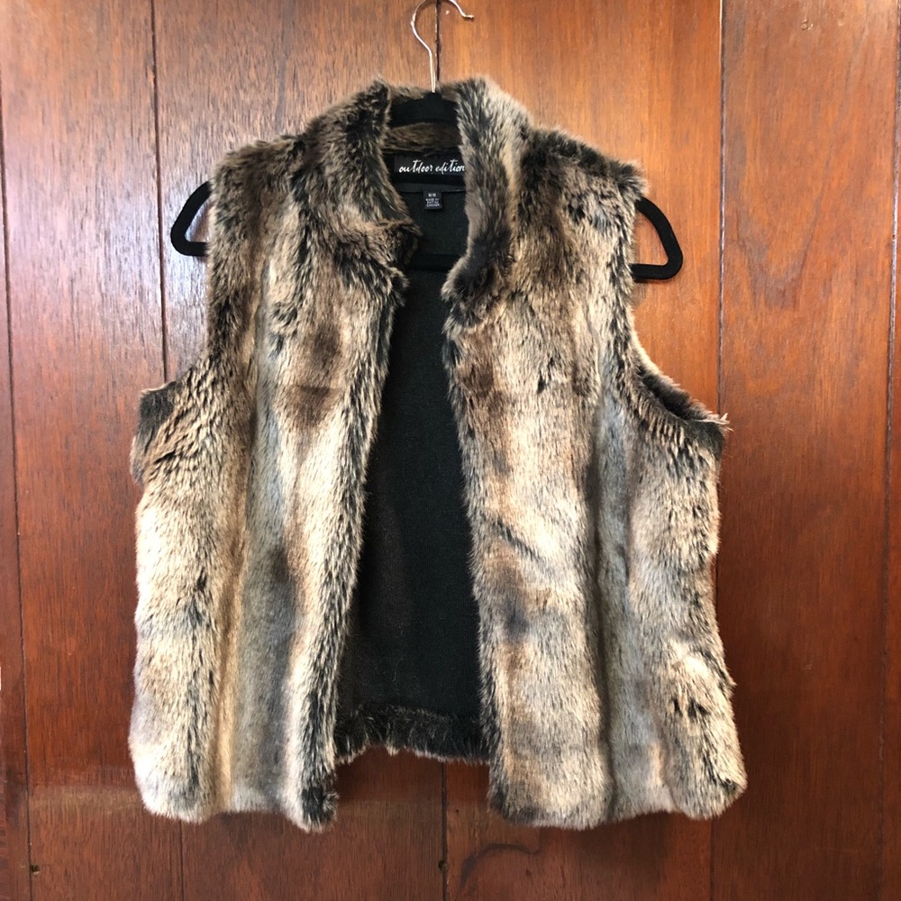 Outdoor Edition Fur Vest, Size M